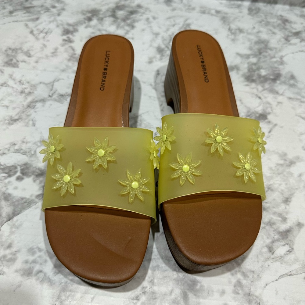 Lucky Brand Fallyn Vinyl Flower Slide Sandals - Size 10